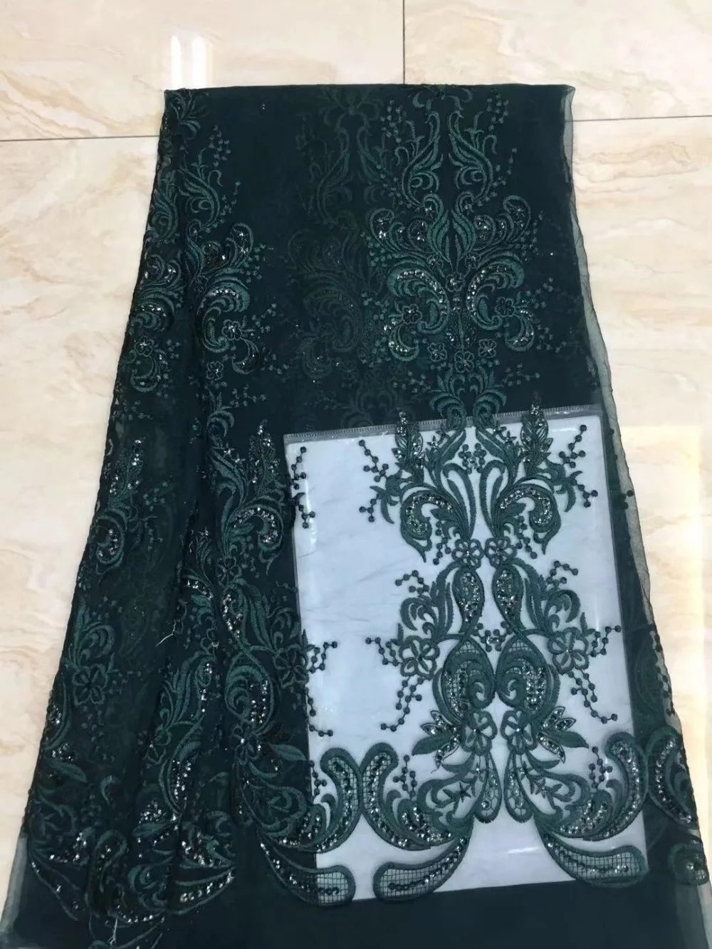 French lace fabric 5yds/pce dhl blackish green sequins fabrics women gorgeous luxury bright lagos party bride dresses 2019 new
French lace fabric 5yds/pce dhl blackish green sequins fabrics women gorgeous luxury bright lagos party bride dresses 2019 new