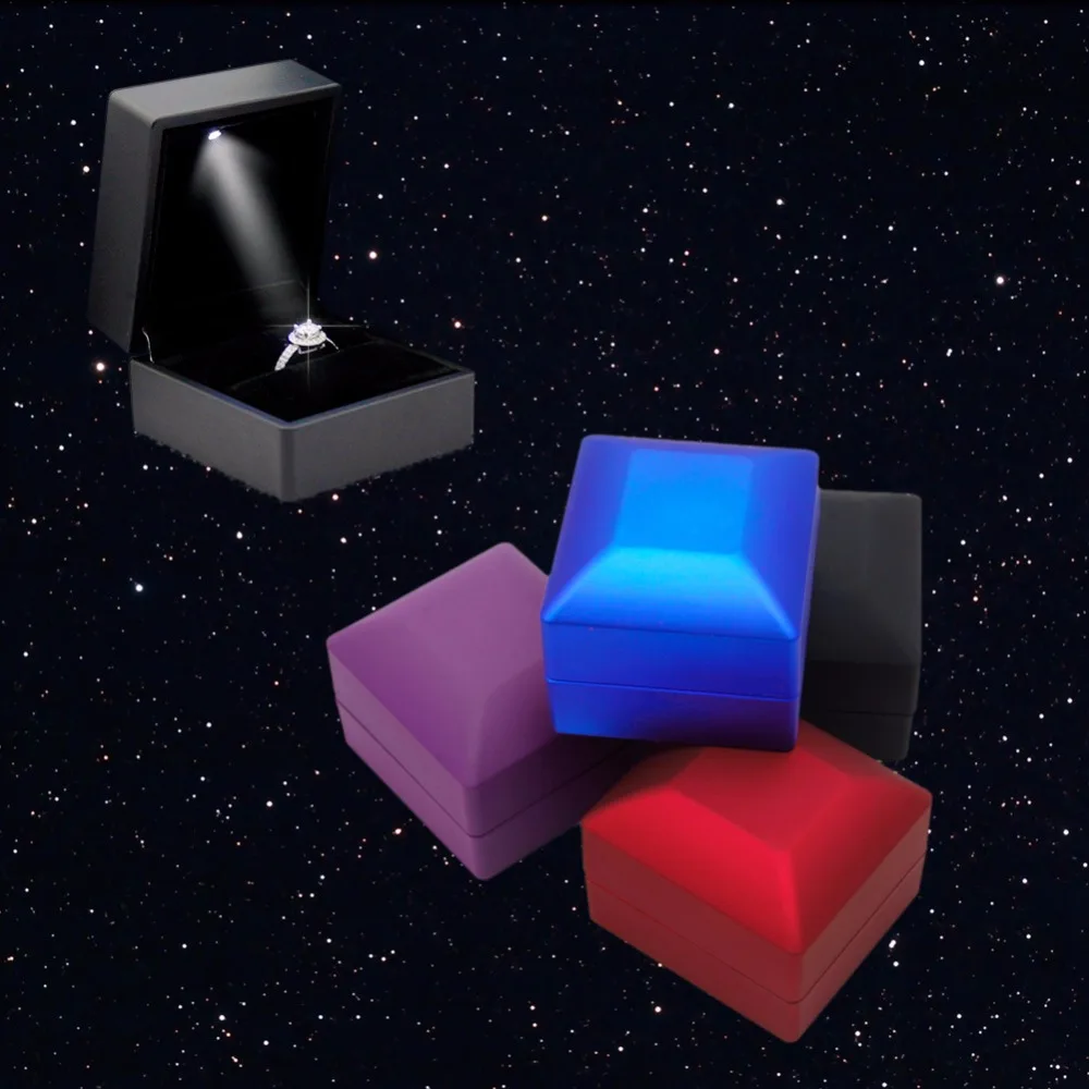 LED Lighted Engagement Ring Box Earring Ring Gift Box Wedding Engagement Ring Jewelry Display Jewelry Packaging & Display
LED Lighted Engagement Ring Box Earring Ring Gift Box Wedding Engagement Ring Jewelry Display Jewelry Packaging & Display