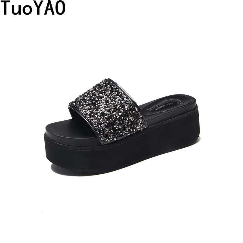 Summer Women Slipper Sandals Heels Wedges Platform Leather Fashion Peep toe Bling Elegant Female Sandals Ladies Flats Flip-Flops
Summer Women Slipper Sandals Heels Wedges Platform Leather Fashion Peep toe Bling Elegant Female Sandals Ladies Flats Flip-Flops