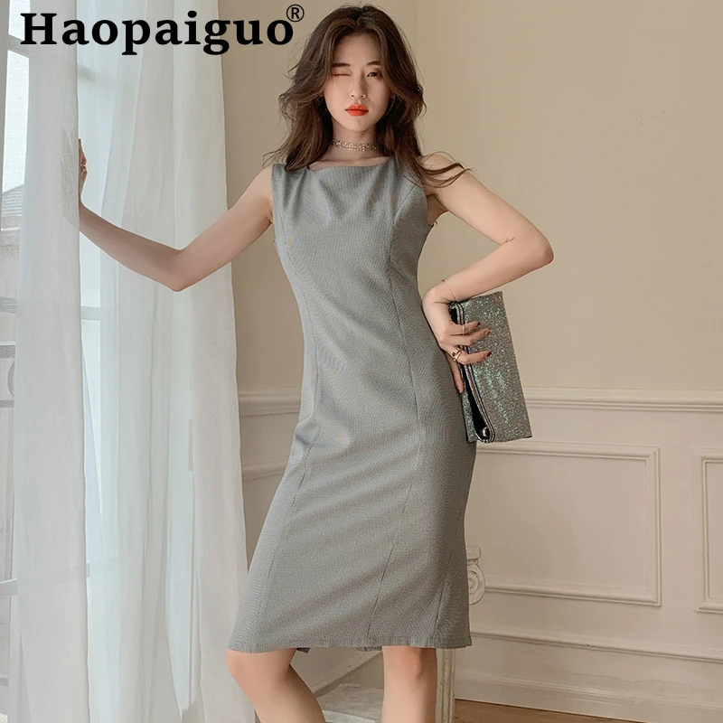 Big Size 2019 Summer Office Dress Women Sleeveless Sheath Korean Style Midi Dress Women Casual Streetwear OL Women Wrap Dress
Big Size 2019 Summer Office Dress Women Sleeveless Sheath Korean Style Midi Dress Women Casual Streetwear OL Women Wrap Dress