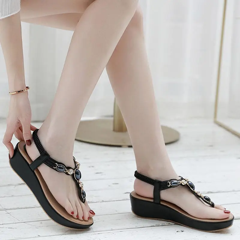 Women shoes sandals 2019 fashion rhinestone comfortable wedge casual shoes woman solid color buckle sandals female plus size
Women shoes sandals 2019 fashion rhinestone comfortable wedge casual shoes woman solid color buckle sandals female plus size