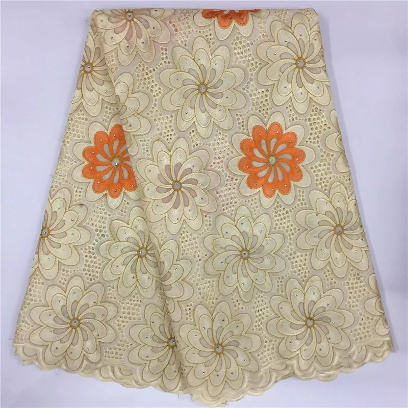 2018 Hot sale african swiss voile lace high quality SWISS VOILE LACE in switzerland 5yards yellow cotton lace with stones PL4880 
2018 Hot sale african swiss voile lace high quality SWISS VOILE LACE in switzerland 5yards yellow cotton lace with stones PL4880