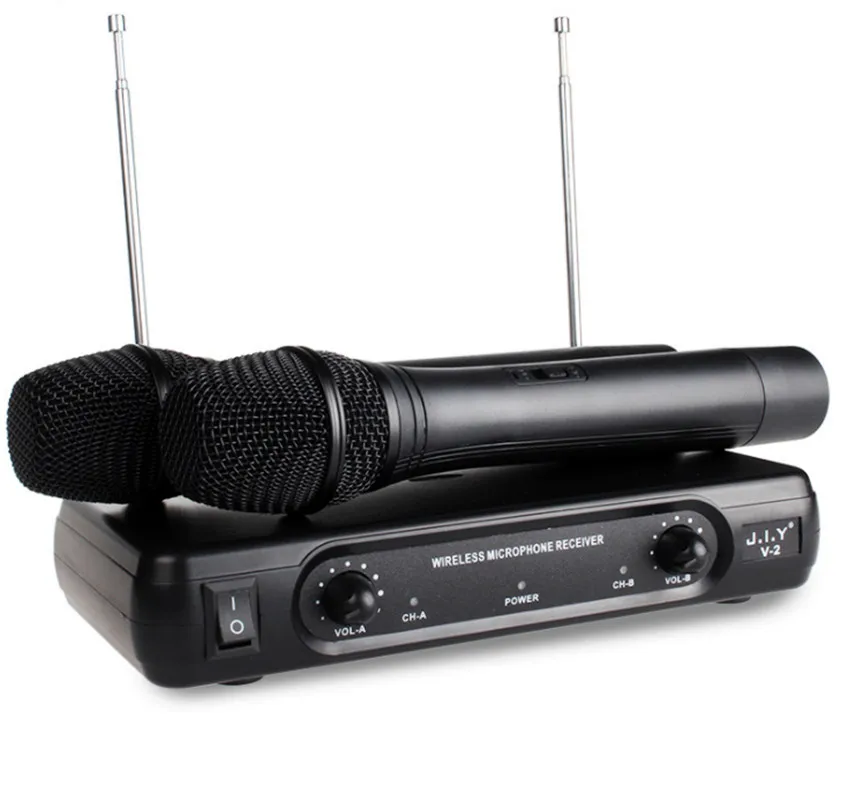 2 Handheld UHF Frequencies Dynamic Capsule 2 channels Wireless Microphone for Karaoke System Microfone Sem Fio Mic Micro
2 Handheld UHF Frequencies Dynamic Capsule 2 channels Wireless Microphone for Karaoke System Microfone Sem Fio Mic Micro
