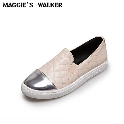 Maggie's Walker Women Fashion Canvas Shoes Slip-on Leather Casual Shoes PU Out-door Loafer Size 35-40
Maggie's Walker Women Fashion Canvas Shoes Slip-on Leather Casual Shoes PU Out-door Loafer Size 35-40