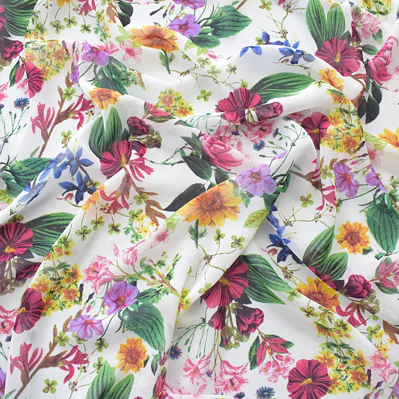 2019 new high-stick chiffon fabric spring and summer printed fabric white background color floral high-grade
2019 new high-stick chiffon fabric spring and summer printed fabric white background color floral high-grade