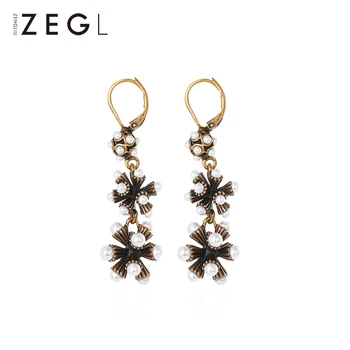 ZEGL earrings female Baroque personality retro exaggerated earrings earrings long temperament Korean version of net red earrings
ZEGL earrings female Baroque personality retro exaggerated earrings earrings long temperament Korean version of net red earrings
