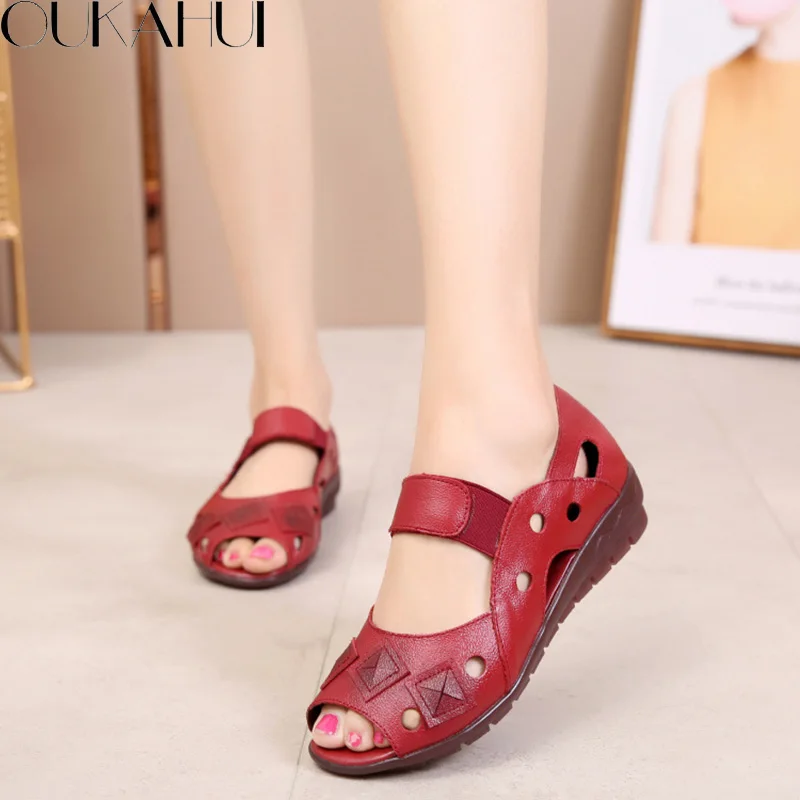 OUKAHUI Women Flat Sandals Summer Shoes Woman Genuine Leather Sexy Peep Toe Sandalias Mujer Hollow Out Elastic Band Rome Sandals
OUKAHUI Women Flat Sandals Summer Shoes Woman Genuine Leather Sexy Peep Toe Sandalias Mujer Hollow Out Elastic Band Rome Sandals
