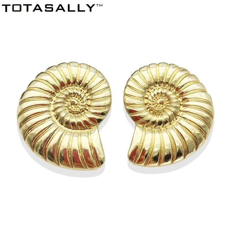 TOTASALLY Fashion Ocean snail Earrings Golden Oversiz Conch Earrings Heavy Metal Stud Earring for Women Jewelry pendientes
TOTASALLY Fashion Ocean snail Earrings Golden Oversiz Conch Earrings Heavy Metal Stud Earring for Women Jewelry pendientes