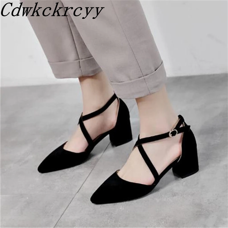 Summer New pattern fashion black sexy High-heeled Women sandals Simplicity temperament Student Big code Women sandals size 34-43
Summer New pattern fashion black sexy High-heeled Women sandals Simplicity temperament Student Big code Women sandals size 34-43