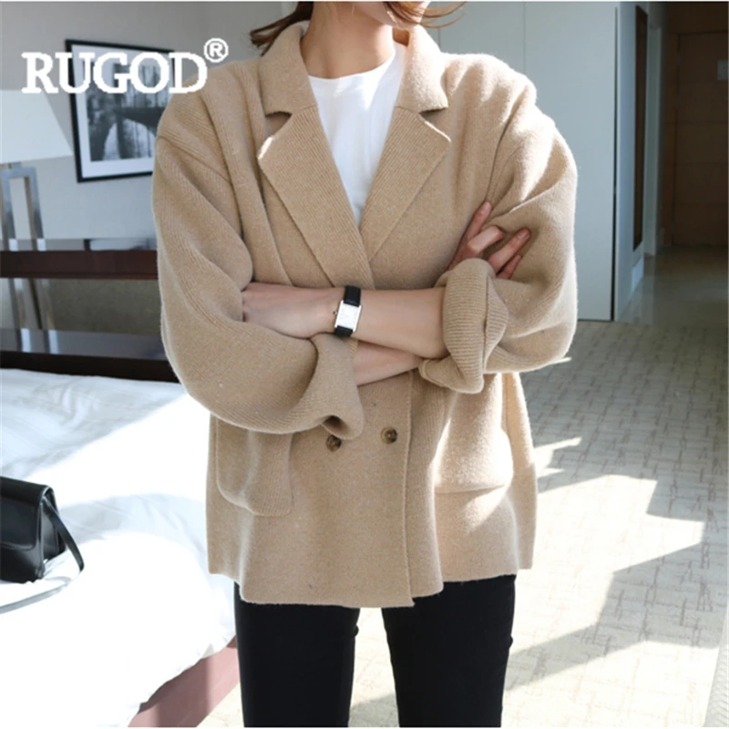 RUGOD Women Solid Thin Long Sleeve Casual Double Breasted Pockets Sweater 2019 Latest Version Turn-down Collar Female Sweater
RUGOD Women Solid Thin Long Sleeve Casual Double Breasted Pockets Sweater 2019 Latest Version Turn-down Collar Female Sweater