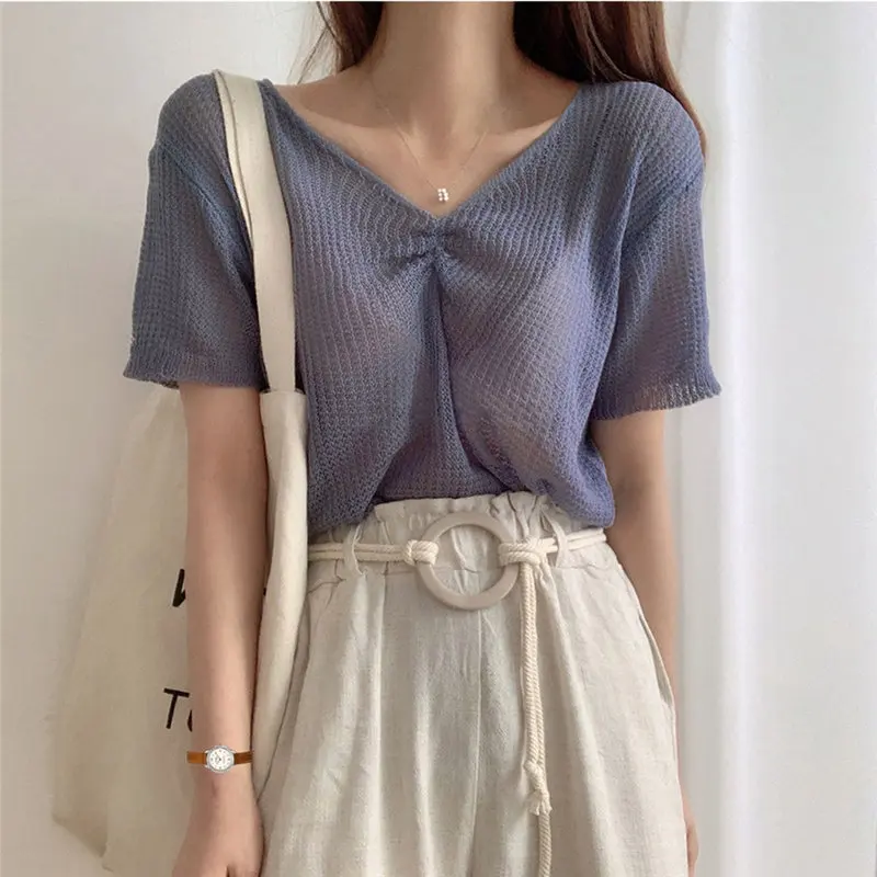 Alien Kitty 2019 New Vintage Fresh Ventilation Knitted Solid Loose V-Neck Simple Thin Short-Sleeved Pullovers All Match Sweaters
Alien Kitty 2019 New Vintage Fresh Ventilation Knitted Solid Loose V-Neck Simple Thin Short-Sleeved Pullovers All Match Sweaters