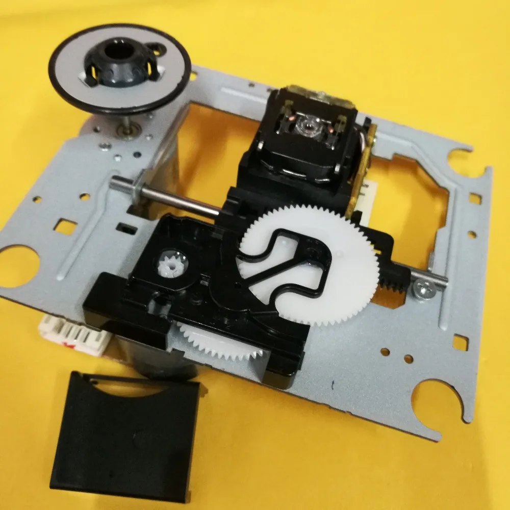 New SF-P101 SF-P101N 16P Optical pickup with Mechanism SFP-101N 16PIN SF-101 (DA11-16P) CD/VCD player DA11 laser lens SF-101N
New SF-P101 SF-P101N 16P Optical pickup with Mechanism SFP-101N 16PIN SF-101 (DA11-16P) CD/VCD player DA11 laser lens SF-101N