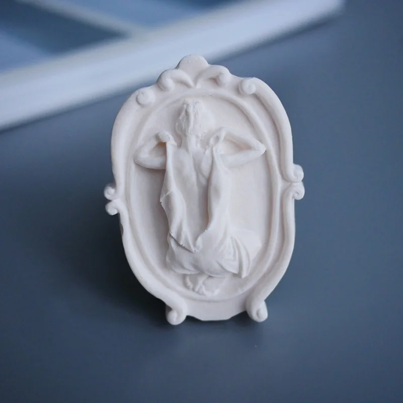 Woman Back Design Soap Silicone Molds Plaster Gypsum Craft Tools Pretty Girl Shape Handmade Making Soap Mould
Woman Back Design Soap Silicone Molds Plaster Gypsum Craft Tools Pretty Girl Shape Handmade Making Soap Mould