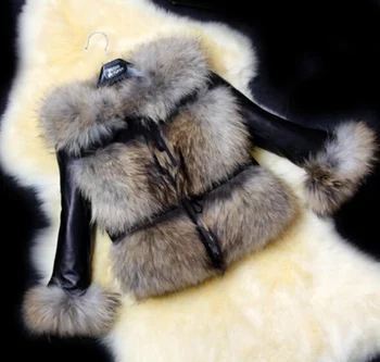 Hairy Autumn and Winter Fur Short Jacket Women's Fashion Casual Pu Leather Stitching Fox Fur Imitation Fur Coat Keep Warm
Hairy Autumn and Winter Fur Short Jacket Women's Fashion Casual Pu Leather Stitching Fox Fur Imitation Fur Coat Keep Warm