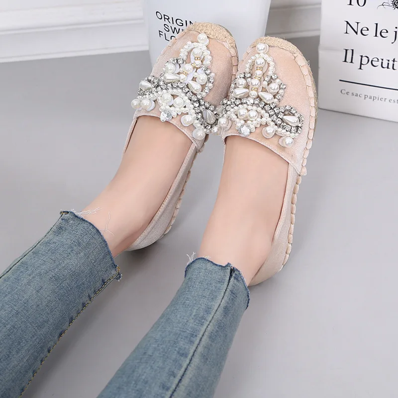 New Woman gold velvet pearl beaded espadrilles hand-sewn crystal creepers femme loafers straw knitted rhinestone fisherman flats
New Woman gold velvet pearl beaded espadrilles hand-sewn crystal creepers femme loafers straw knitted rhinestone fisherman flats