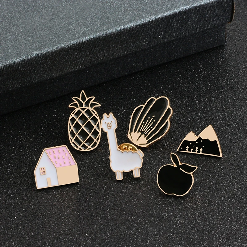 Cute Girl And Boy Brooch Jackets Enamel Badges Alpaca Pink Hut House Volcano Twin Peak Apple Pineapple Black Flower Pins Jewelry
Cute Girl And Boy Brooch Jackets Enamel Badges Alpaca Pink Hut House Volcano Twin Peak Apple Pineapple Black Flower Pins Jewelry