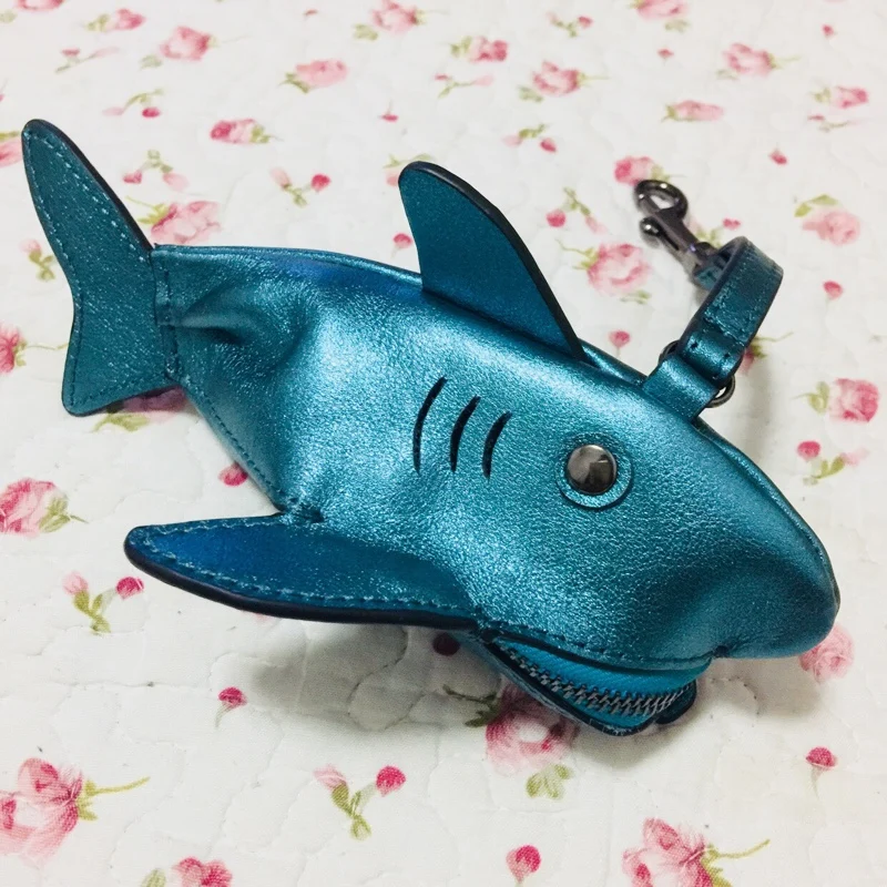 Shark Purse Genuine Leather Animal Shaped Handmade Unicorn Bag Cute Money Bag Pendant Gift for Girlfriend Custom
Shark Purse Genuine Leather Animal Shaped Handmade Unicorn Bag Cute Money Bag Pendant Gift for Girlfriend Custom