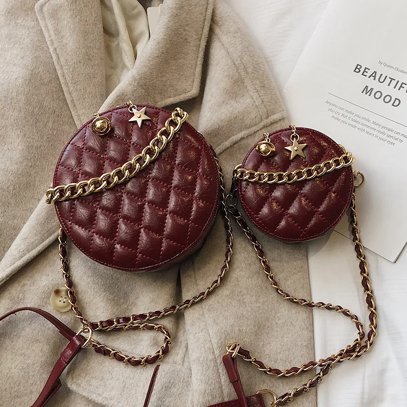 Round Double Small Women Chain Messenger Bag Plaid Fashion Designer sac a main 2 Sizes Shoulder Crossbody Bag Brand Handbag Sac
Round Double Small Women Chain Messenger Bag Plaid Fashion Designer sac a main 2 Sizes Shoulder Crossbody Bag Brand Handbag Sac