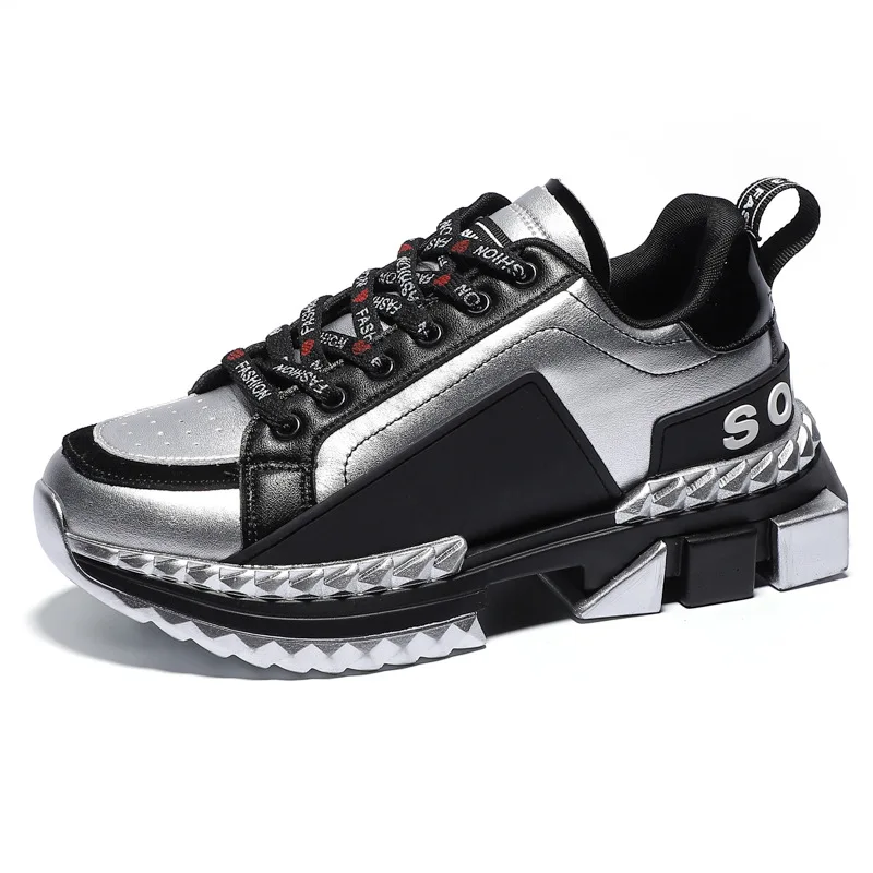 Hip Hop Streetwear Chunky Sneakers Men Leather Casual Shoes Men Thick Bottom Fashion EVA Tenis Masculino Adulto Sneakers
Hip Hop Streetwear Chunky Sneakers Men Leather Casual Shoes Men Thick Bottom Fashion EVA Tenis Masculino Adulto Sneakers