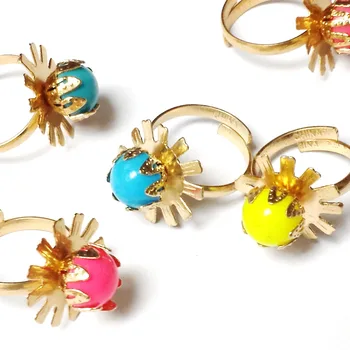 50 Metal gold Girl gem RINGS 790 VENDING MACHINE TOYS pinata Bag Filler Loot Gag Princess birthday party favor Favour gift prize
50 Metal gold Girl gem RINGS 790 VENDING MACHINE TOYS pinata Bag Filler Loot Gag Princess birthday party favor Favour gift prize