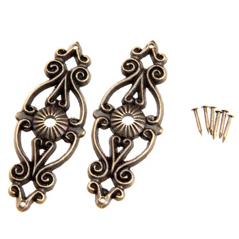 2Pcs Antique Bronze Decorative Jewelry Gift Box Album Feet Leg Corner Protector Iron Furniture Fittings with Nails 63*24mm
2Pcs Antique Bronze Decorative Jewelry Gift Box Album Feet Leg Corner Protector Iron Furniture Fittings with Nails 63*24mm
