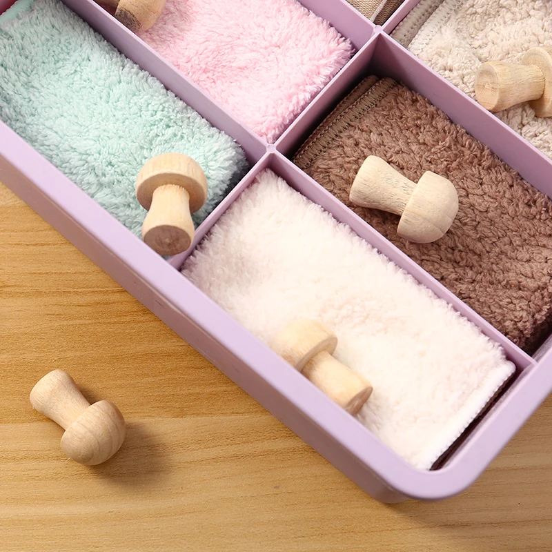 50pcs/pack Mushroom Shaped Wardrobe Cedar Wood Moth Balls Mosquito Repellent Deodorant Clothing Mothballs Naphthalene Ball
50pcs/pack Mushroom Shaped Wardrobe Cedar Wood Moth Balls Mosquito Repellent Deodorant Clothing Mothballs Naphthalene Ball