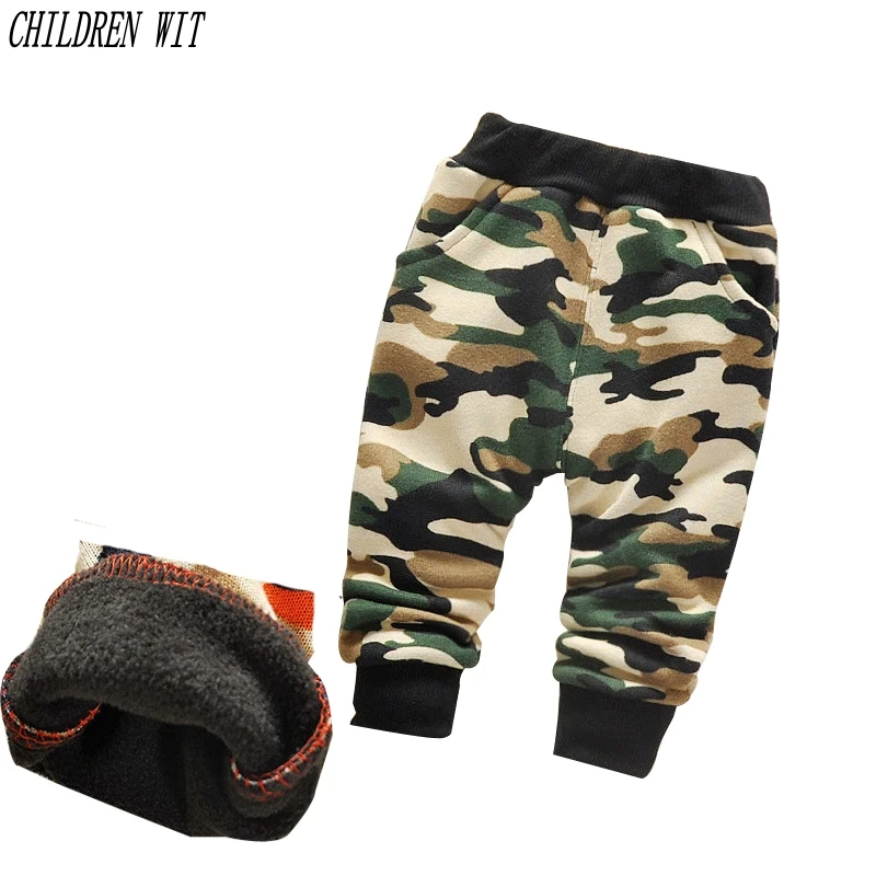 2017 autumn & winter thicker Keep warm Camouflage baby pants boys girls plus velvet warm 0- 3 year children pants 
2017 autumn & winter thicker Keep warm Camouflage baby pants boys girls plus velvet warm 0- 3 year children pants