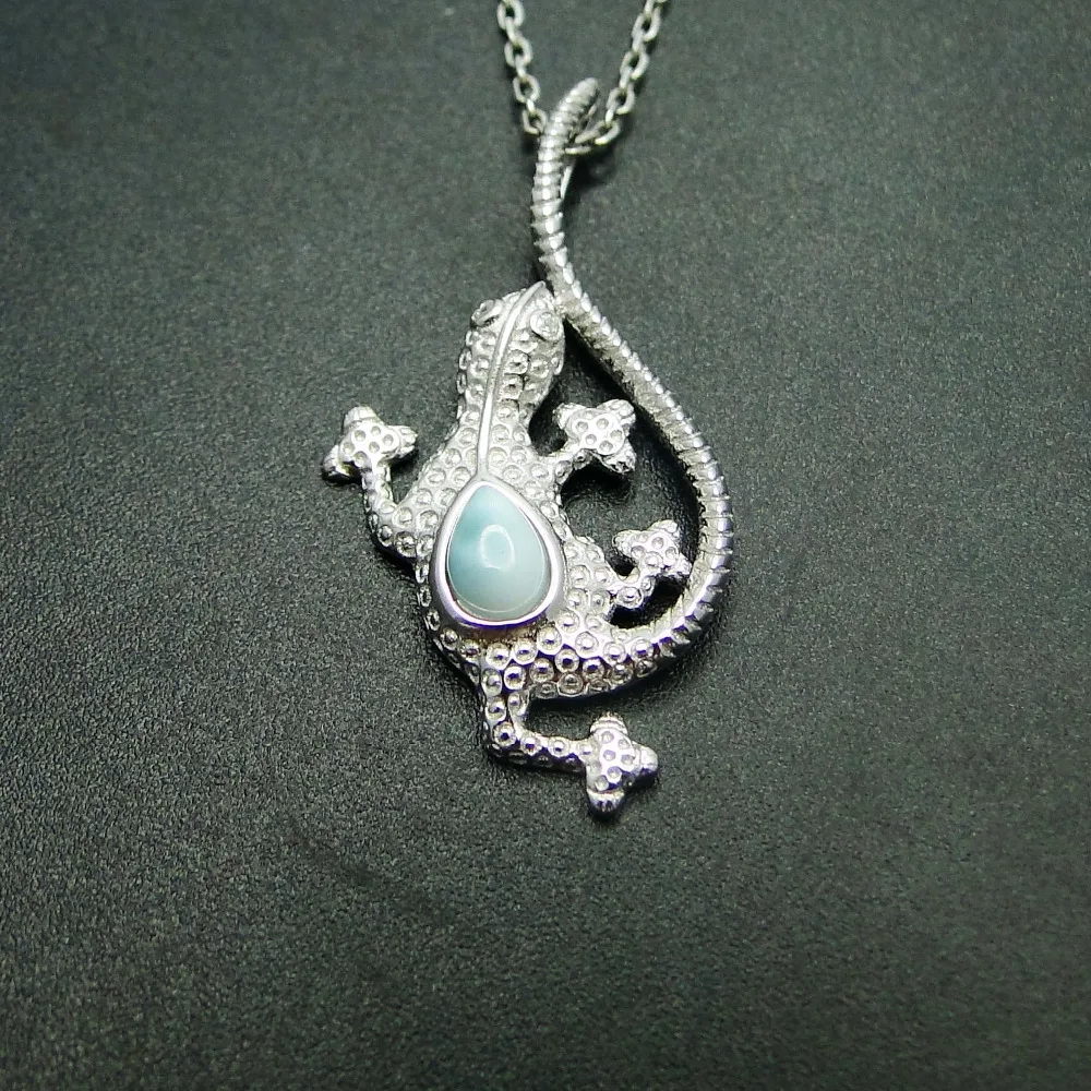 Natural Larimar 925 Sterling Silver Pendant Cute lizard Genuine Stone Charm Pendant Christmas gift for Children without Chain
Natural Larimar 925 Sterling Silver Pendant Cute lizard Genuine Stone Charm Pendant Christmas gift for Children without Chain
