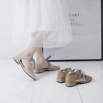 Spring 2019 new cat-heeled, pointy one-shoe, hollow sandals, high-heeled, suede, rhinestone, one-button women's shoes
Spring 2019 new cat-heeled, pointy one-shoe, hollow sandals, high-heeled, suede, rhinestone, one-button women's shoes