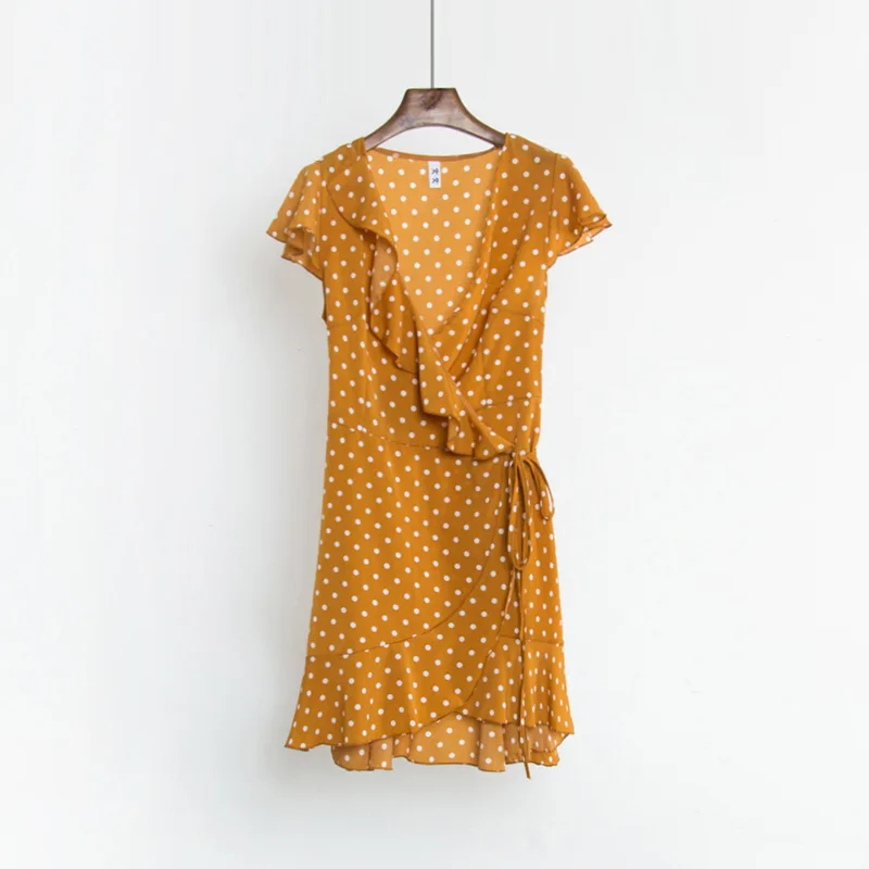 PERHAPS U yellow red black polka dot wrap ruffle mini short dress summer v neck short sleeve beach vintage retro casual D0230
PERHAPS U yellow red black polka dot wrap ruffle mini short dress summer v neck short sleeve beach vintage retro casual D0230