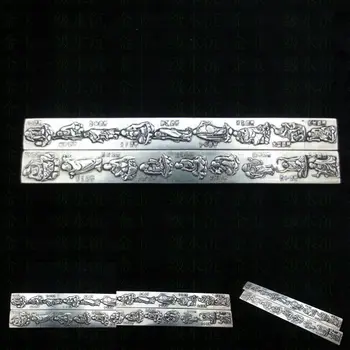 Cupronickel eighteenth arhats paper weight paperweight furnishing articles A pair of
Cupronickel eighteenth arhats paper weight paperweight furnishing articles A pair of