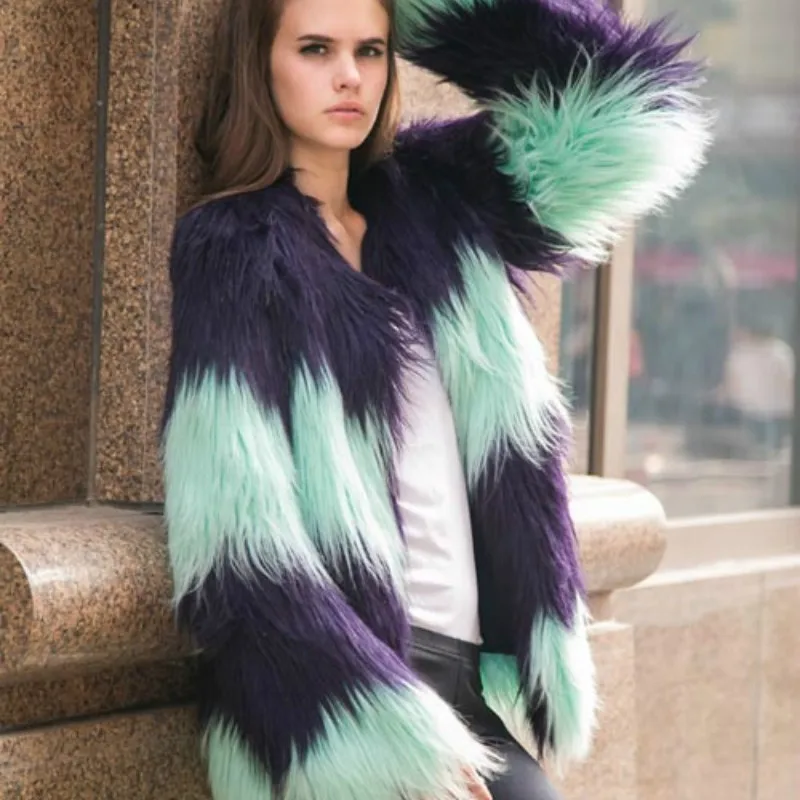 Faux Fox Fur Long Coat Parka Stitching Hit Color Striped Imitation Mink Fur Long-haired Jacket Covered Button Faux Fur Cardigan
Faux Fox Fur Long Coat Parka Stitching Hit Color Striped Imitation Mink Fur Long-haired Jacket Covered Button Faux Fur Cardigan