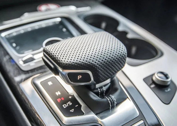 MZORANGE Black perforated leather selector lever handle Gear Shift Knob handball cover For Audi A4 B9 A5 Q7 2016 2017 2018
MZORANGE Black perforated leather selector lever handle Gear Shift Knob handball cover For Audi A4 B9 A5 Q7 2016 2017 2018