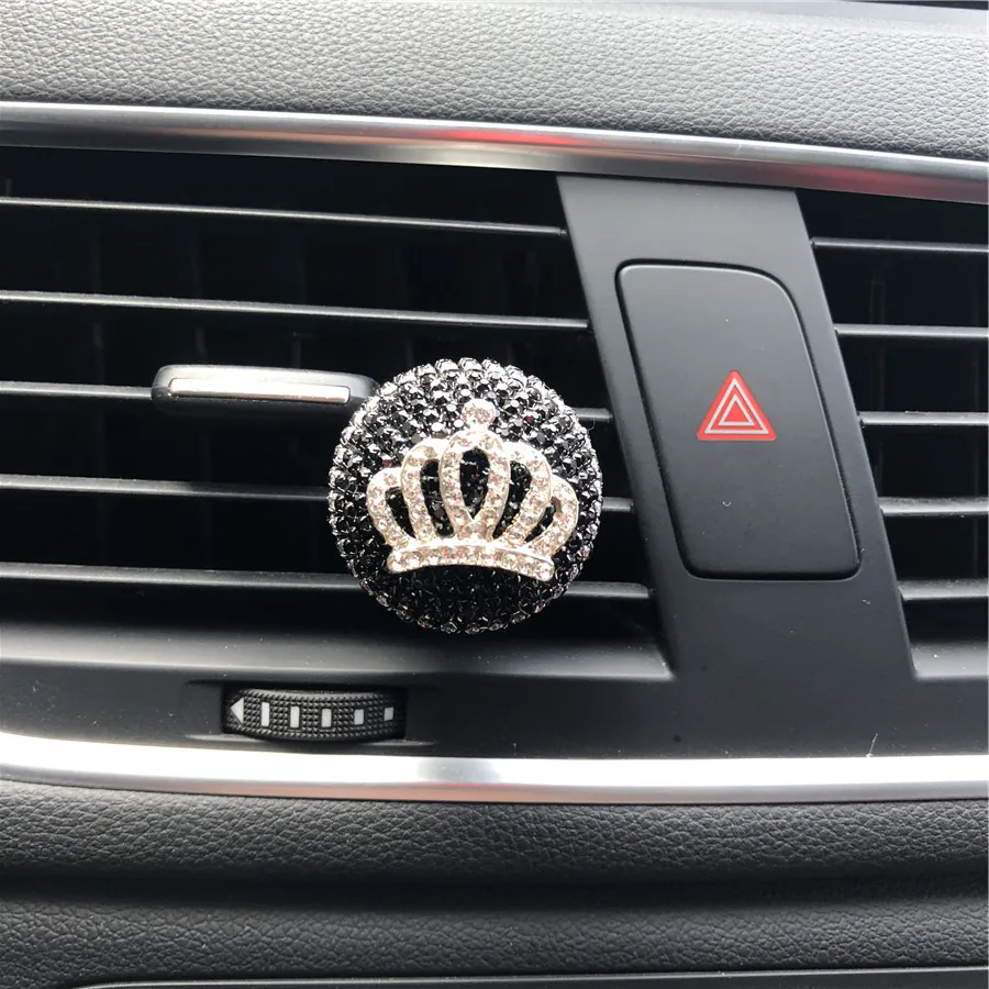 Exquisite crown ball modeling decorative vehicle perfume Beautiful lollipop Ladies perfume Clear air Ornaments
Exquisite crown ball modeling decorative vehicle perfume Beautiful lollipop Ladies perfume Clear air Ornaments