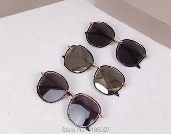 Hot Gentle Brand Designer Men Women V Sunglasses Mad Crush Mirror Tortoiseshell Marble Driving Gafa Soculos De Grau with case
Hot Gentle Brand Designer Men Women V Sunglasses Mad Crush Mirror Tortoiseshell Marble Driving Gafa Soculos De Grau with case