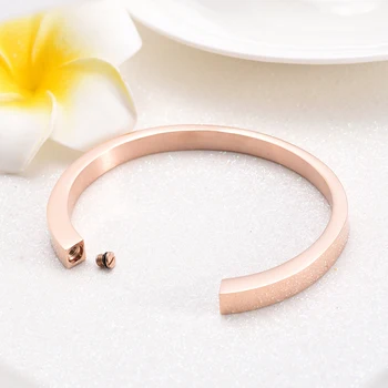 Pretty Cremation Ash Bangles Engravable Urn Bangle Bracelet Cremation Ash Jewelry for Womens Mens Keepsake Memorial Bracelet
Pretty Cremation Ash Bangles Engravable Urn Bangle Bracelet Cremation Ash Jewelry for Womens Mens Keepsake Memorial Bracelet