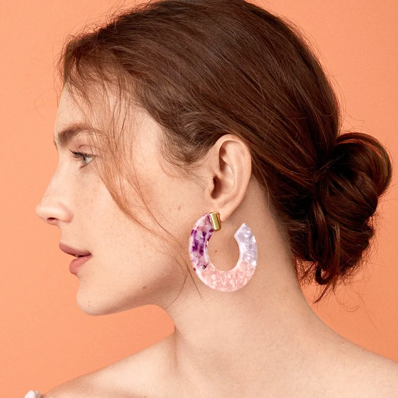 2018 Multi Color Stud Acrylic Earrings Women Long 3 Color Fashion Bohemian Round Acetate acrylic Big Earrings Wholesale
2018 Multi Color Stud Acrylic Earrings Women Long 3 Color Fashion Bohemian Round Acetate acrylic Big Earrings Wholesale