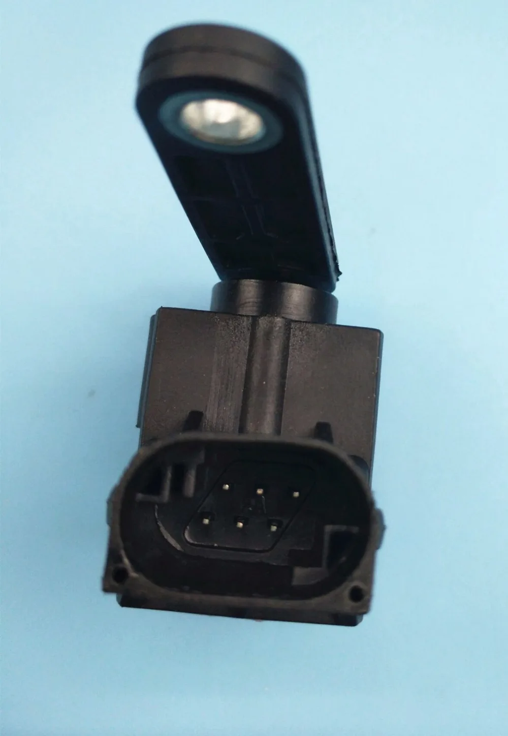 

Headlight Height Level Control Sensor For Audi A4 B5 A6 C5 A8 Tt S4 S6 Rs6 Beetle 4B0907503A 4B0907503