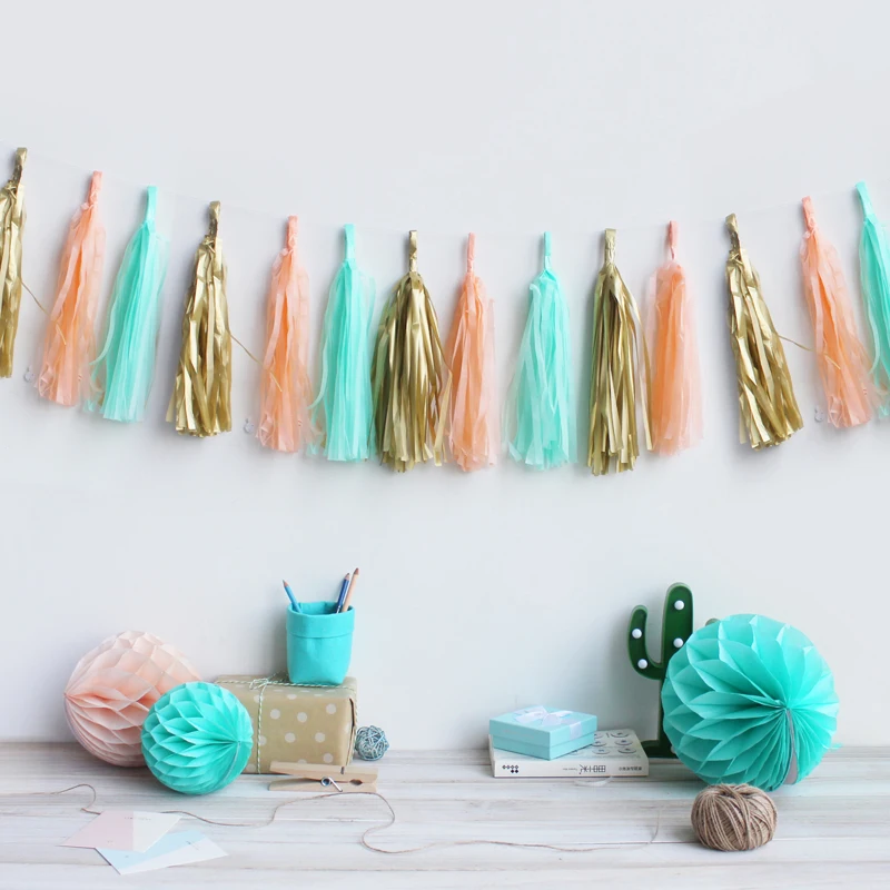 Color paper tassel flower balloon decorative pendants paper color bar rain wire festive dressing supplies
Color paper tassel flower balloon decorative pendants paper color bar rain wire festive dressing supplies