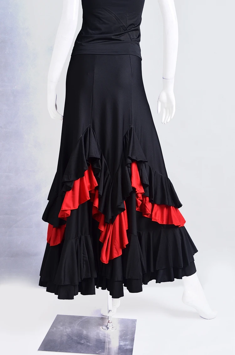 Modern dance fulangmingge dance Spanish dance three irregular lotus practice dance skirt 006
Modern dance fulangmingge dance Spanish dance three irregular lotus practice dance skirt 006
