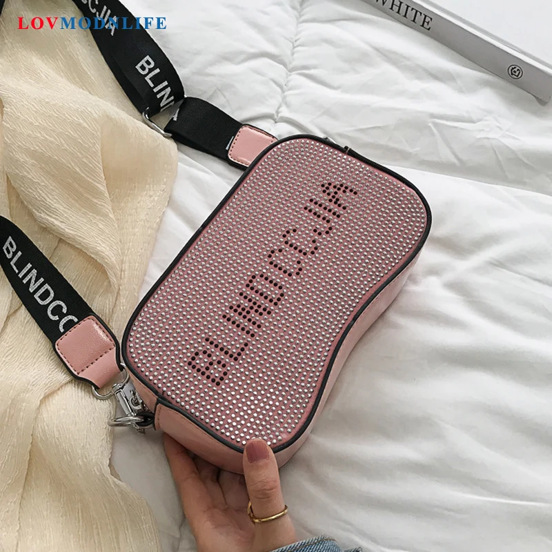 Fashion Women Handbags Leather Small Female Shoulder Bag With Wide Strap Ladies Hand Bags Crossbody Messenger Bags 2019 Summer
Fashion Women Handbags Leather Small Female Shoulder Bag With Wide Strap Ladies Hand Bags Crossbody Messenger Bags 2019 Summer
