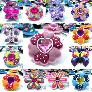 2pcs Lovely Flower Crystal Butterfly High Imitation Shoe Charms Buckles Accessories Fit Wristbands Bracelets Croc JIBZ Kid Gift
2pcs Lovely Flower Crystal Butterfly High Imitation Shoe Charms Buckles Accessories Fit Wristbands Bracelets Croc JIBZ Kid Gift