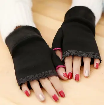 Autumn and winter women's soft lace fingerless gloves female winter glove driving riding gloves R167
Autumn and winter women's soft lace fingerless gloves female winter glove driving riding gloves R167