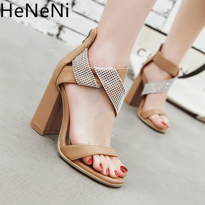 2019 Sandals Women Ankle Strap Heels Summer Shoes Women Open Toe Bling rhinestone High Heels Party Dress Sandals Size 34-43
2019 Sandals Women Ankle Strap Heels Summer Shoes Women Open Toe Bling rhinestone High Heels Party Dress Sandals Size 34-43