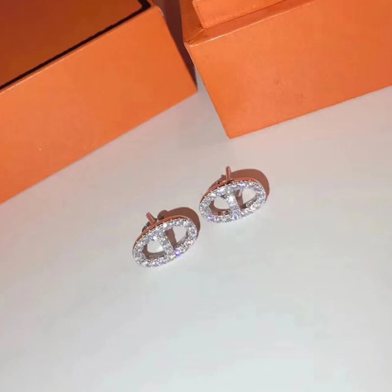 Brand Pure 925 Sterling Silver Jewelry For Women Small Lock Earrings H Horseshoe Earrings Cute Lock Stud Earrings Party Jewelry
Brand Pure 925 Sterling Silver Jewelry For Women Small Lock Earrings H Horseshoe Earrings Cute Lock Stud Earrings Party Jewelry