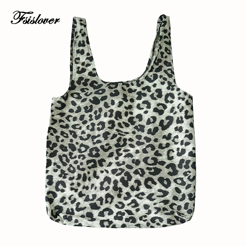 Vintage Large Capacity Women Shoulder Bag Korean Version Leopard Canvas Handbag Designer Brand Female Totes Casual Beach bag
Vintage Large Capacity Women Shoulder Bag Korean Version Leopard Canvas Handbag Designer Brand Female Totes Casual Beach bag
