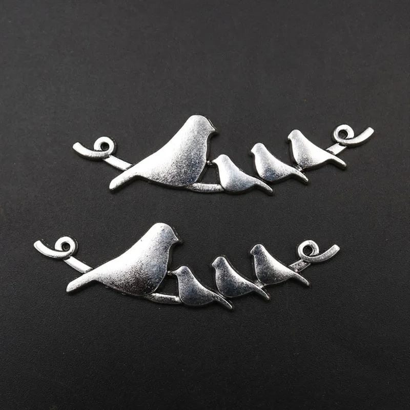 4pcs Silver Plated Large Branch Birds Alloy Connectors DIY Charms Jewelry Carfts Making 56*17mm A1026
4pcs Silver Plated Large Branch Birds Alloy Connectors DIY Charms Jewelry Carfts Making 56*17mm A1026