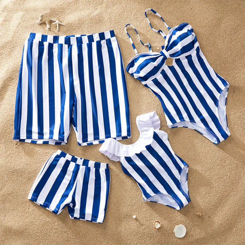 Beach family swimwear striped matching swimsuit mother daughter bikini dad son trunks family matching clothes outfits look D057
Beach family swimwear striped matching swimsuit mother daughter bikini dad son trunks family matching clothes outfits look D057