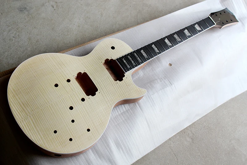 Factory Custom Semi-finished Electric Guitar Kit(Parts) with Rosewood Fretboard,No Paint,Flame Maple Veneer,Offer Customized
Factory Custom Semi-finished Electric Guitar Kit(Parts) with Rosewood Fretboard,No Paint,Flame Maple Veneer,Offer Customized