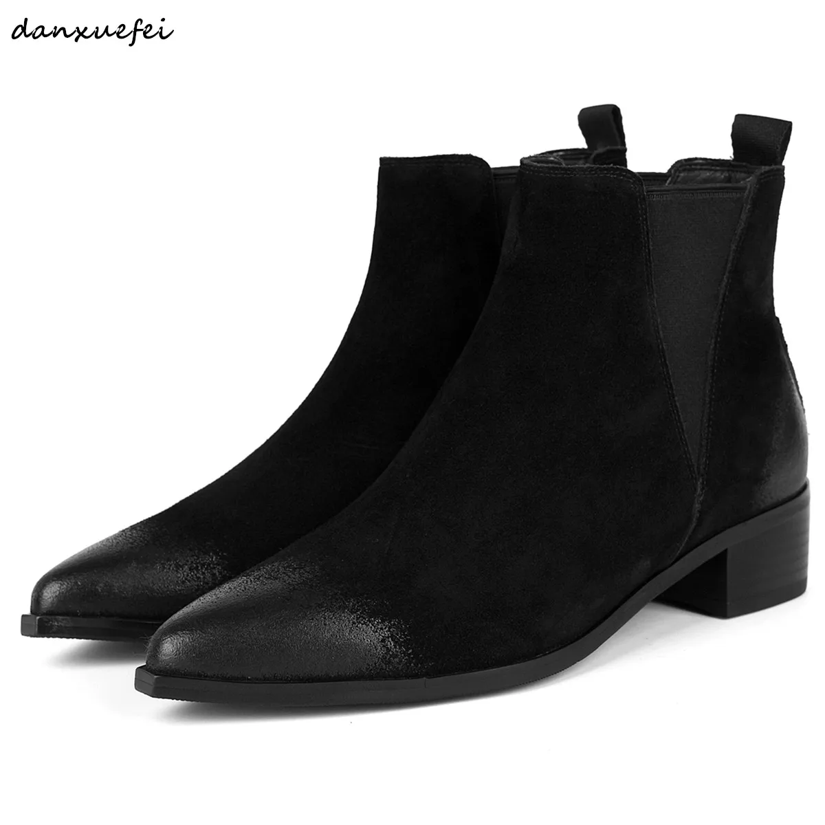 Women's genuine leather slip-on Chelsea ankle boots pointed toe autumn short booties med heel comfortable gradient color shoes
Women's genuine leather slip-on Chelsea ankle boots pointed toe autumn short booties med heel comfortable gradient color shoes